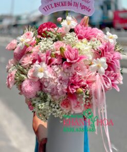Giỏ hoa tặng đối tác tone hồng